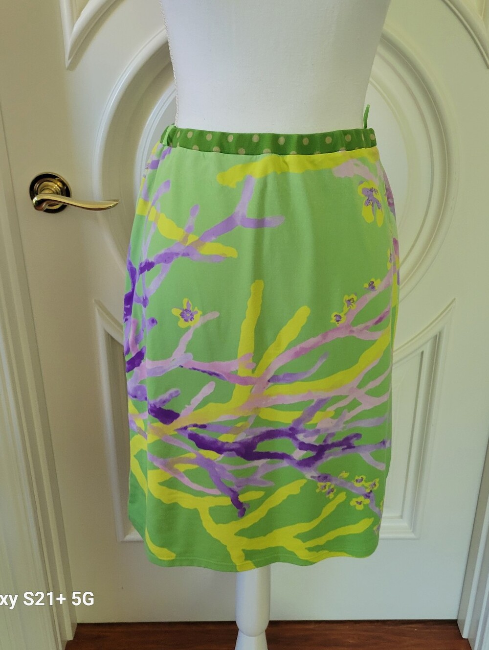 Green Abstract Print Knee Skirt with Purple & Yellow Accents